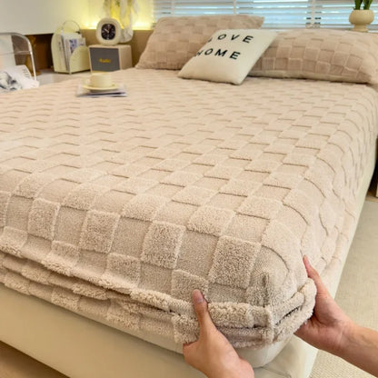 FlexiWarm™ Luxury Velvet Bedspread