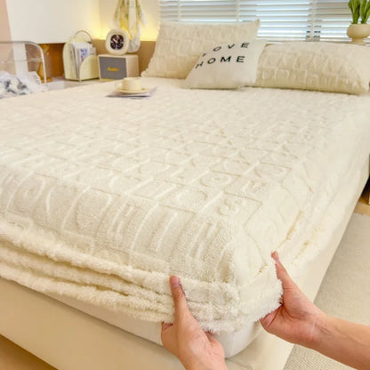 FlexiWarm™ Luxury Velvet Bedspread