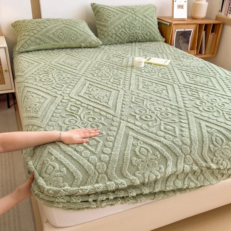 FlexiWarm™ Luxury Velvet Bedspread