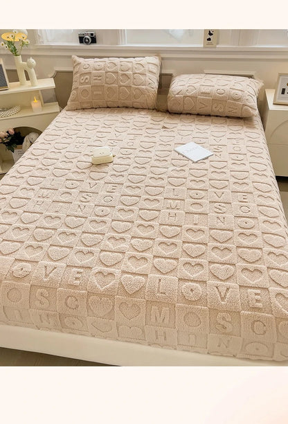 FlexiWarm™ Luxury Velvet Bedspread