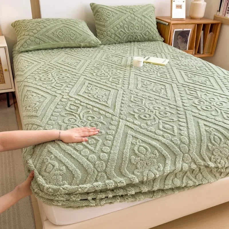 FlexiWarm™ Luxury Velvet Bedspread
