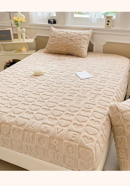 FlexiWarm™ Luxury Velvet Bedspread