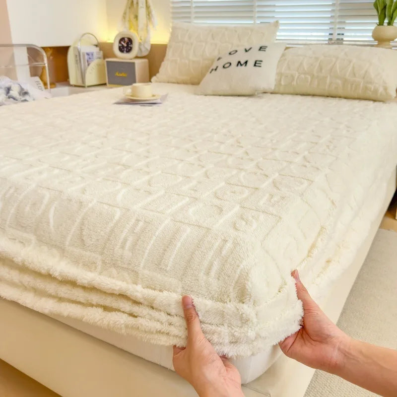 FlexiWarm™ Luxury Velvet Bedspread
